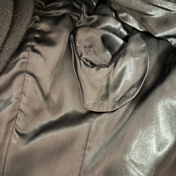 Vintage 1930s Elegant Art Deco Black Bouclé Wool Coat with Fur Collar - Picture 8 of 12